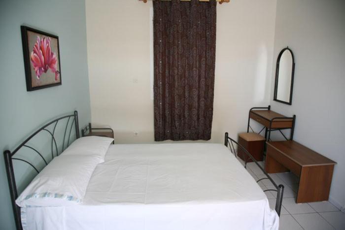 Liza Rooms Lixouri Buitenkant foto